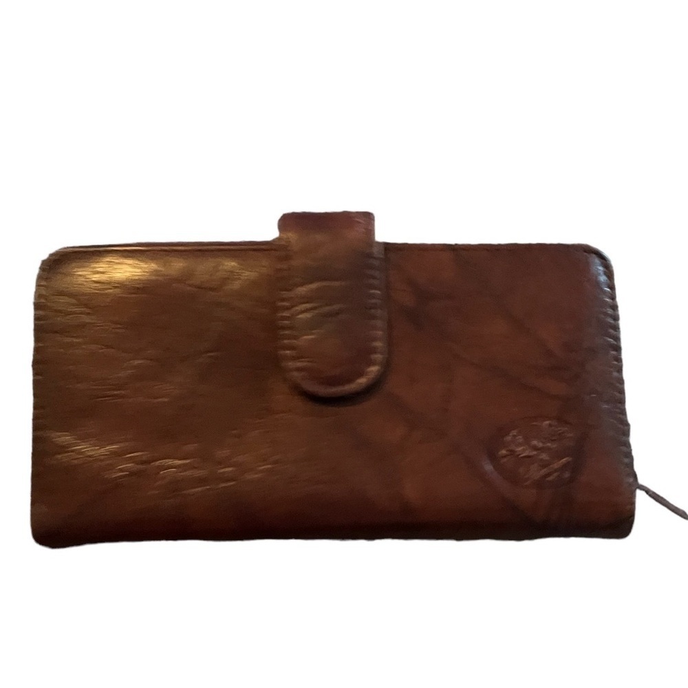 Buxton Women’s Genuine Leather Wallet